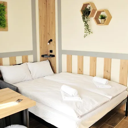 Smart Delux - центр міста, центр комфорту Апартаменты Ужгород