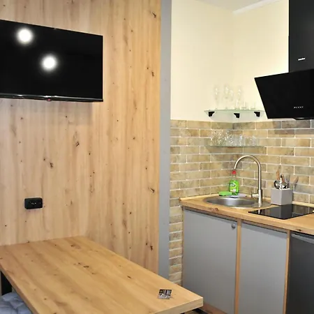 Апартаменты Smart Delux - центр міста, центр комфорту Ужгород